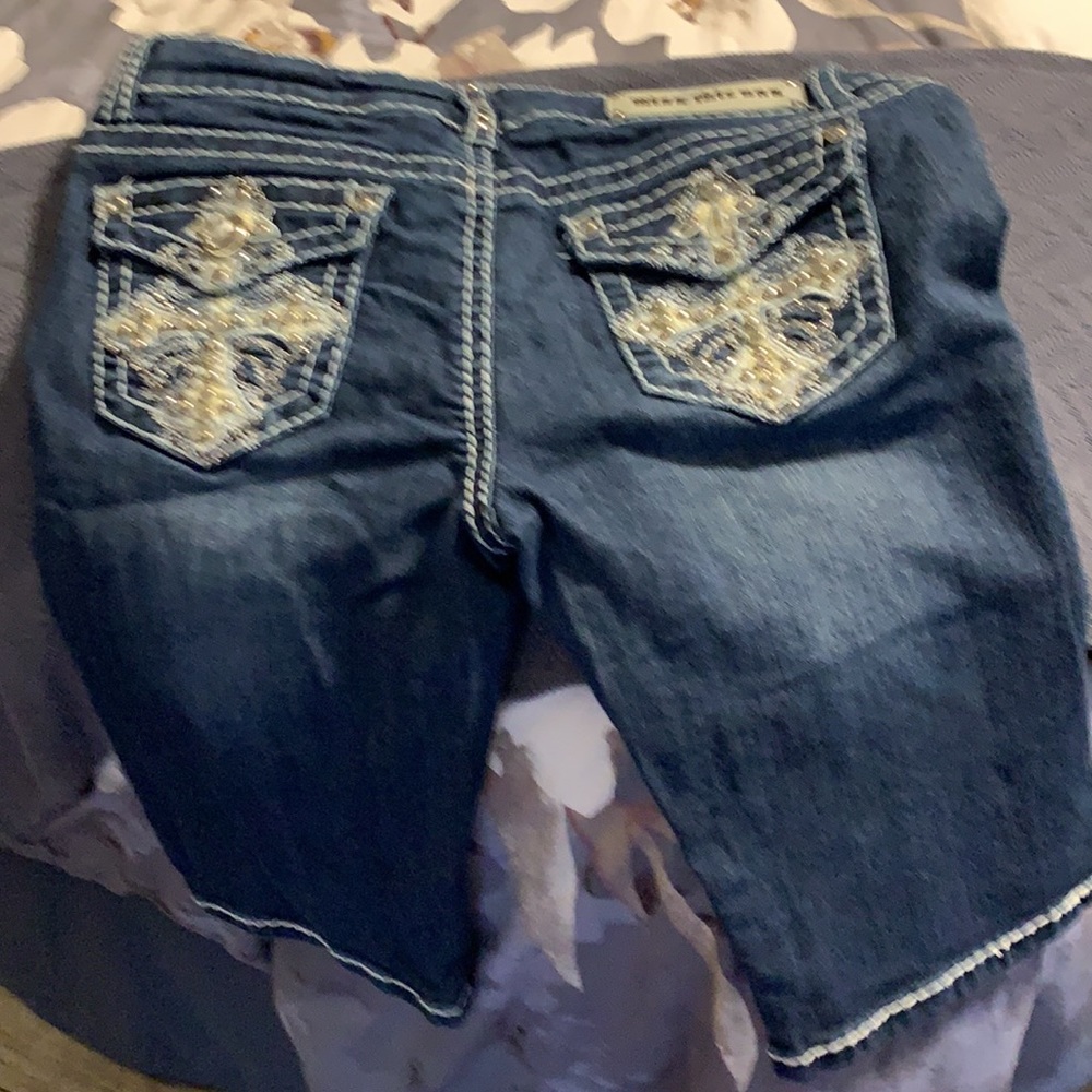 Denim Capri - Picture 2 of 2